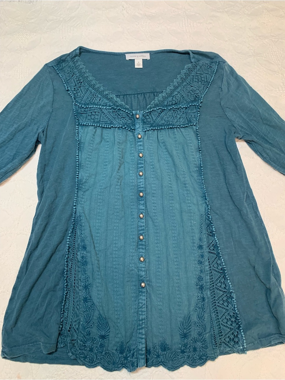 Vintage America Women's Teal Button-Front Lace-Trim Top